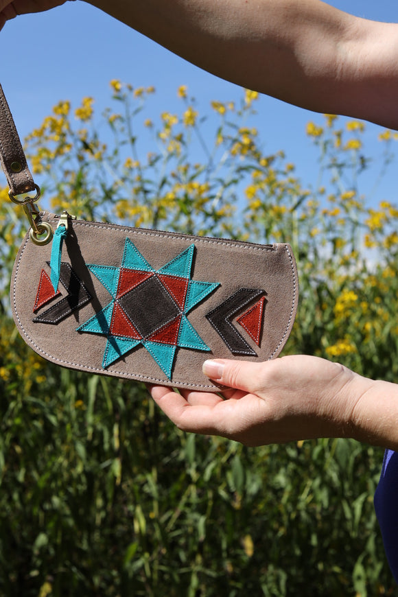 Barn Star Suede Leather Wristlet: Dogwood